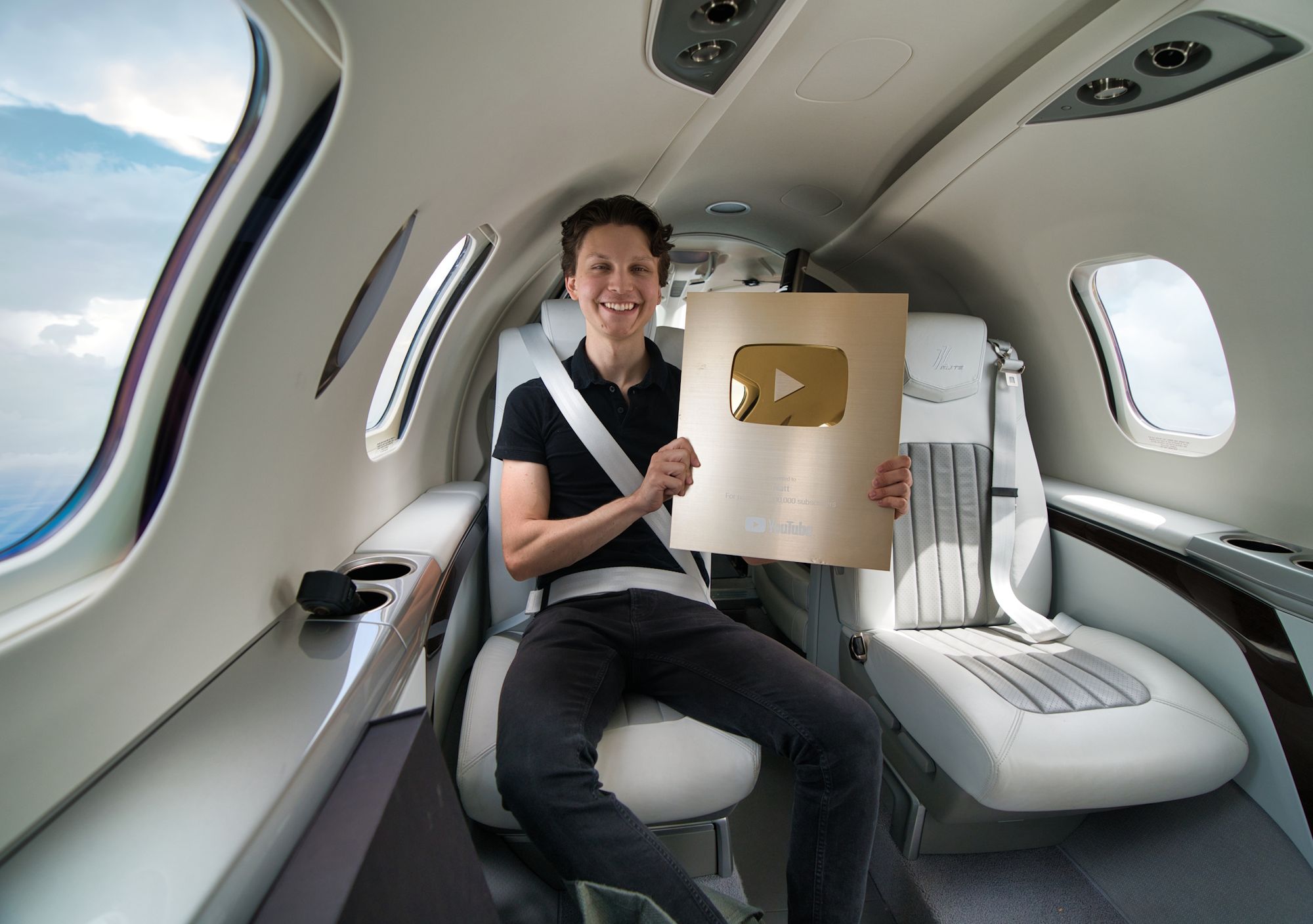 Vid — screenshot 1 showing tool features and UI