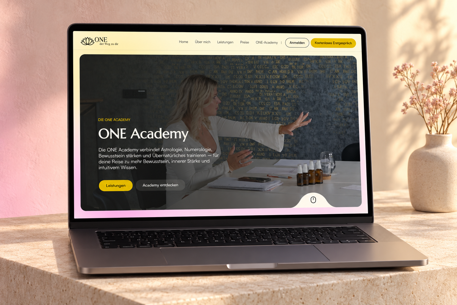 ONE – Der Weg zu dir: Website & Mitgliederportal