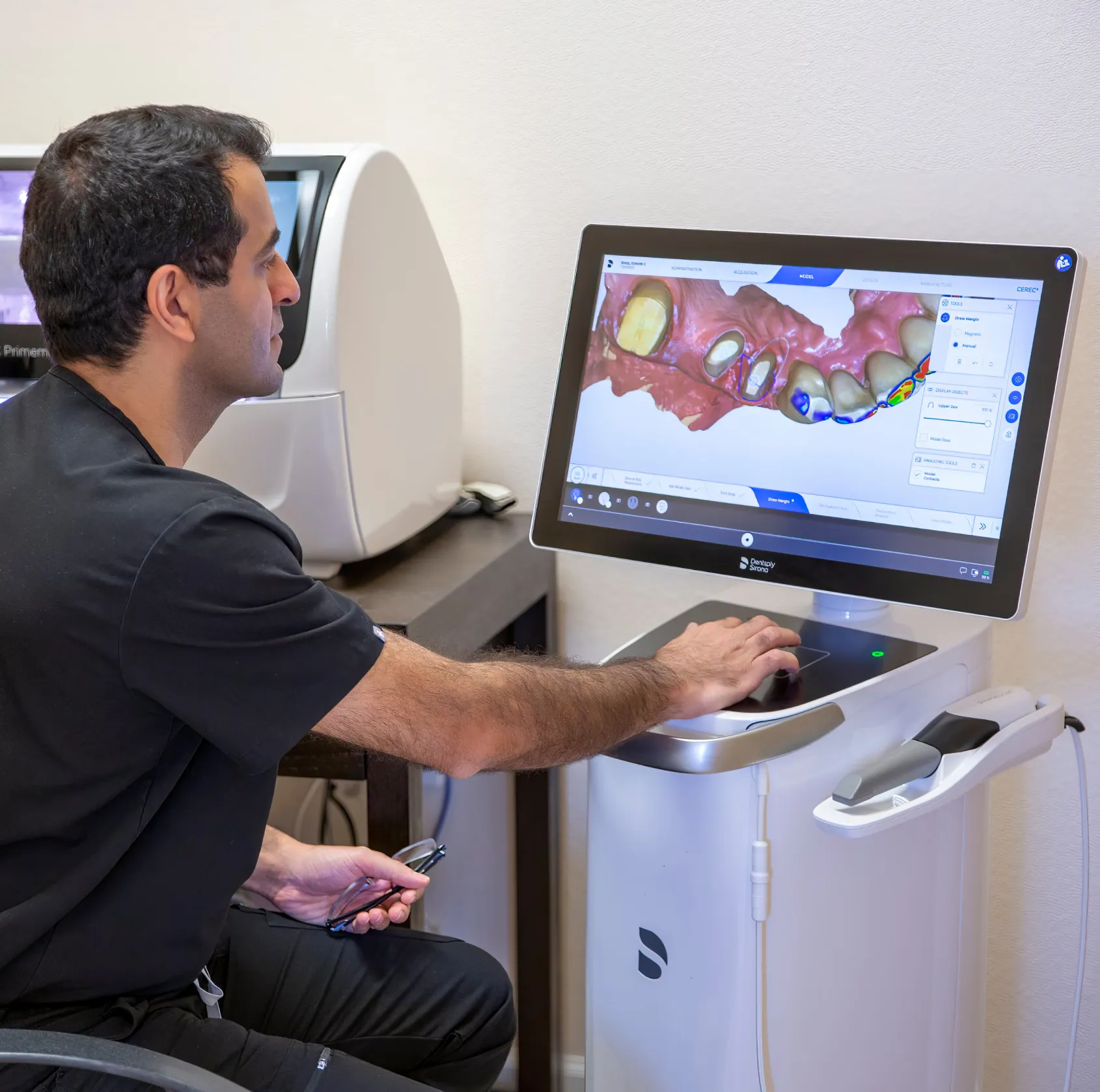 Dr. Ronaghi working on 3D imaging