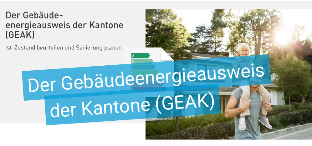 Titelbild Artikel "Der Gebäudeenergieausweis der Kantone GEAK" - im Bild ein Mann mit Tochter vor einem EFH