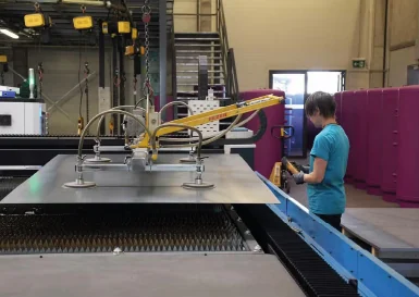 Produktionslinie der Forstner Speicher