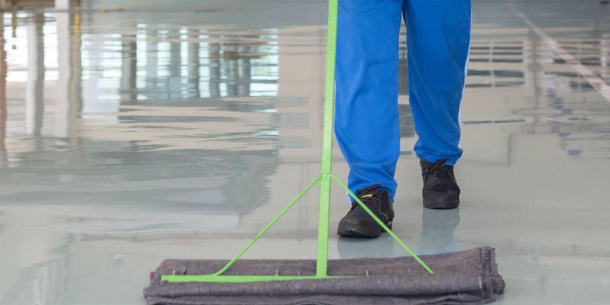 Professional Warehouse Cleaning