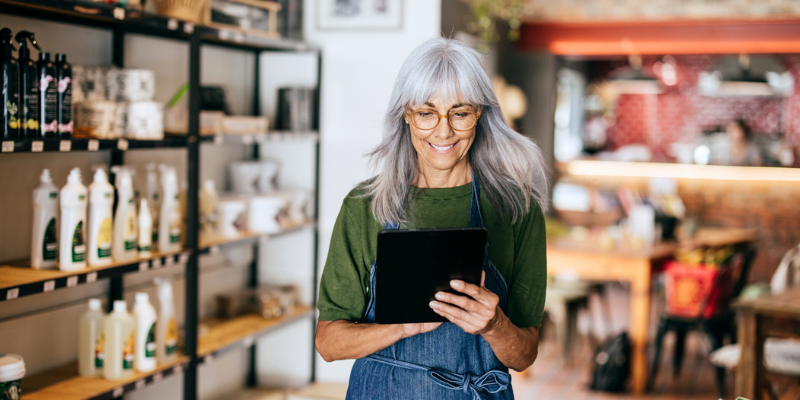 Woman getting approved for a Bizcap loan 