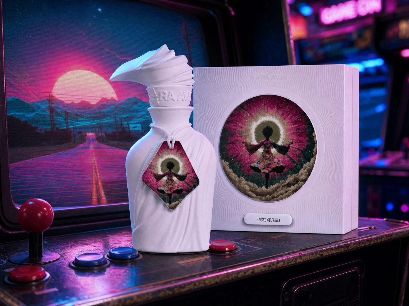 Frasco y caja de perfume RARA AVIS con retrato enmarcado del personaje que inspira la fragancia.