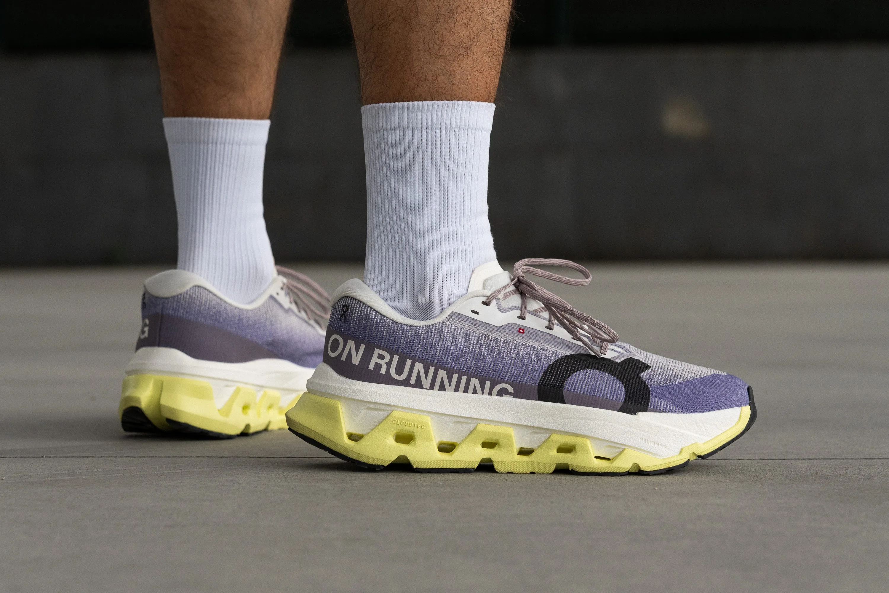ON RUNNING Cloudmonster 3 HYPER