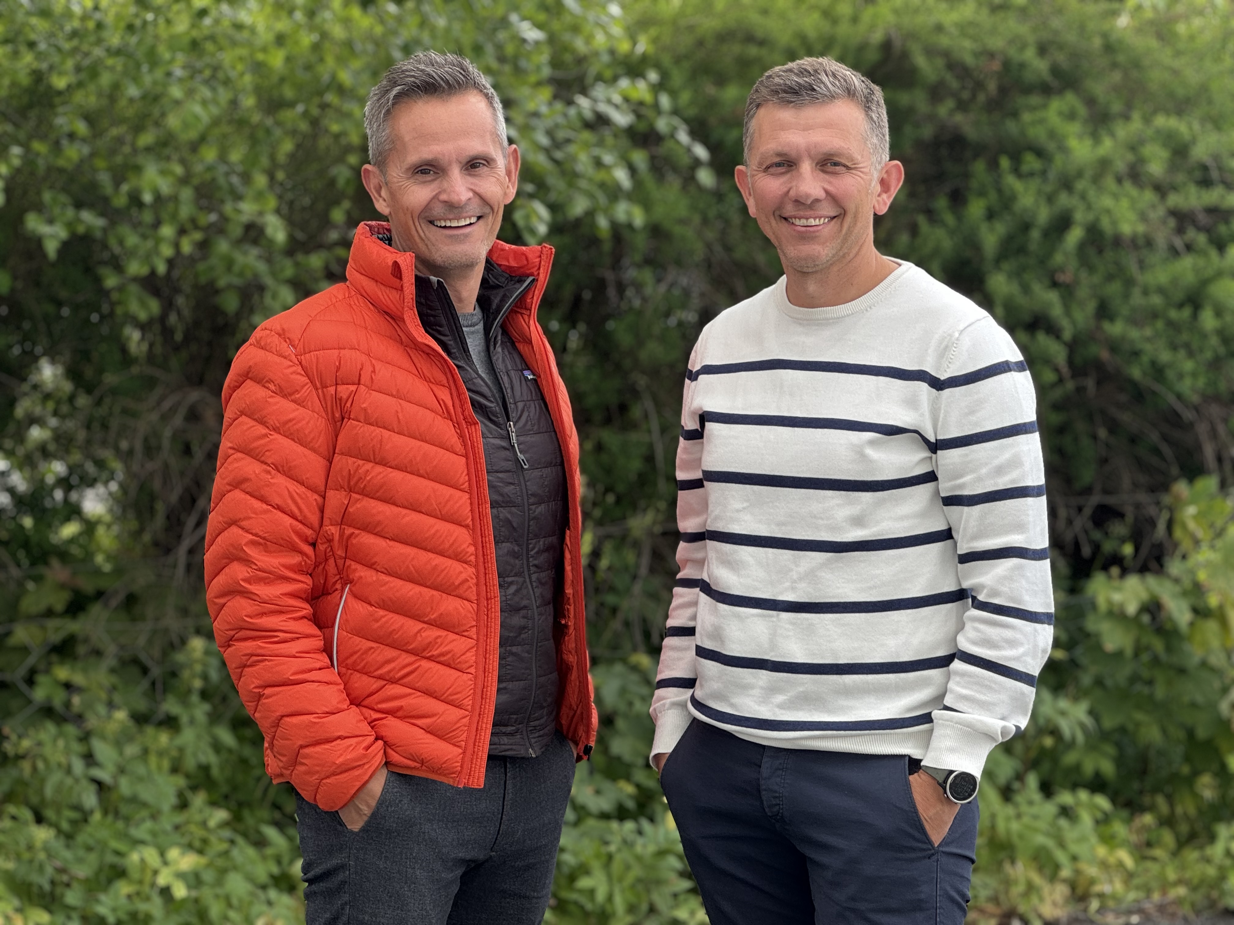 Styreleiar i Sparebankstiftinga Etne, Frode Robberstad, og dagleg leiar, Rune Ramsvik. 