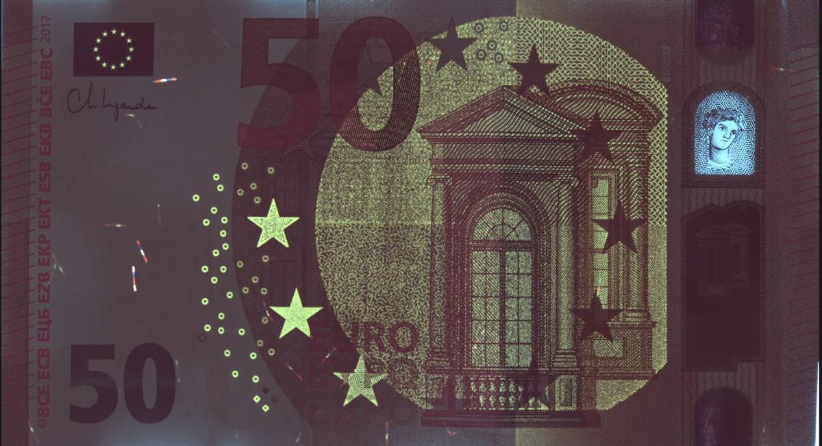 50-Euro-Banknote unter UV-Fluoreszenz