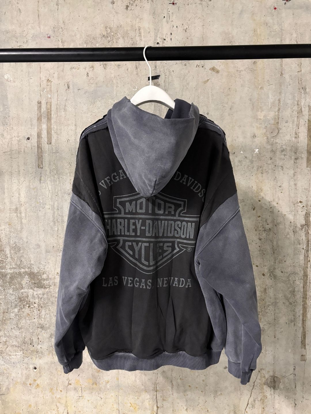 “HEAVY FUEL” VINTAGE HOODIE