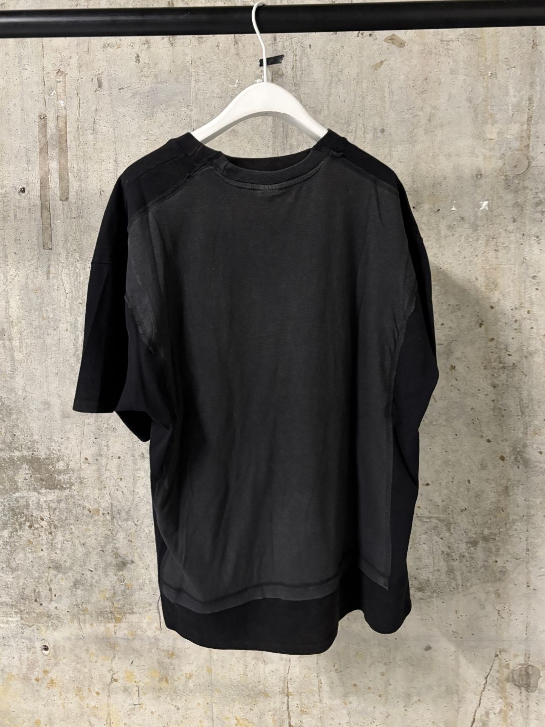 “KREUZFEUER” TEE