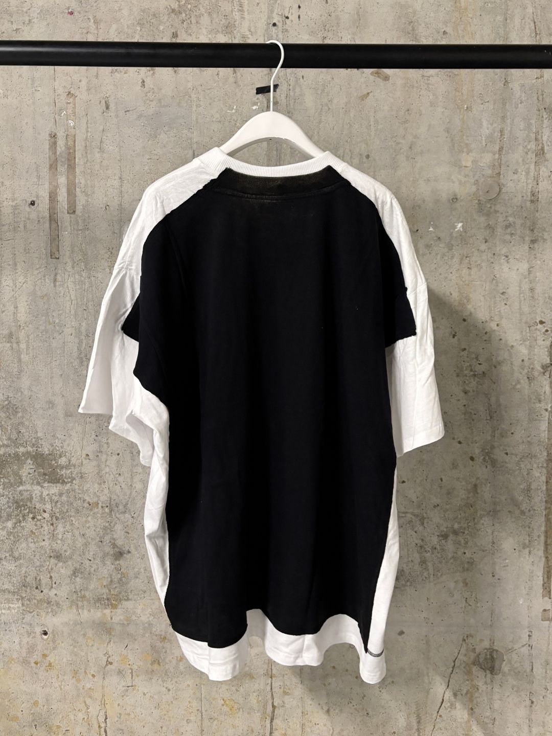 “DOUBLE-O” TEE