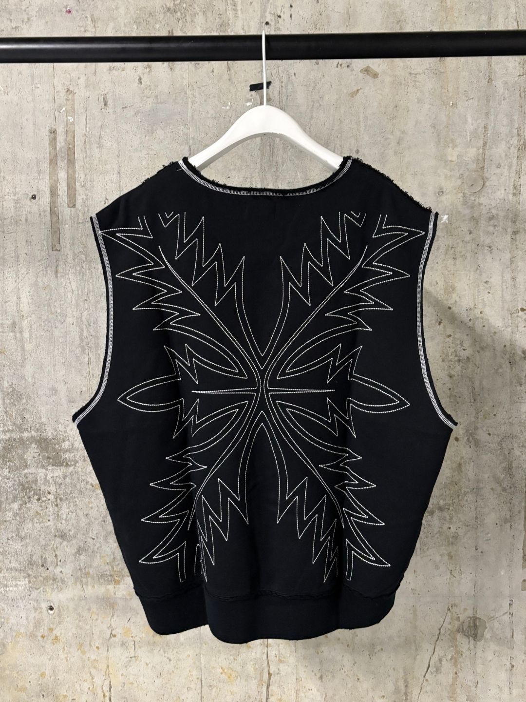 “WESTW0RLD RIDER” SWEATER VEST