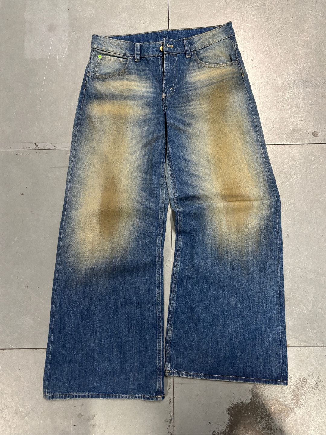 “CUNTRY TRASH” DENIM