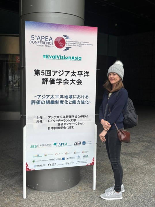 Aneta Cram presents at the Asia Pacific Evaluation Association (APEA) in Japan.