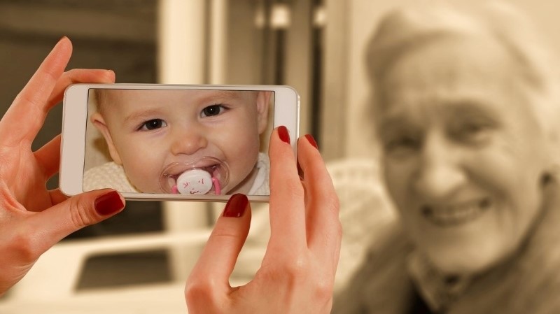 Life insurance has come a long way – these days, life insurance policies offer greater flexibility in how they accumulate value, and how they can fit into different financial plans. One example of this is the choice of Participating (Par), and Non-Participating (Non-Par) whole life insurance.