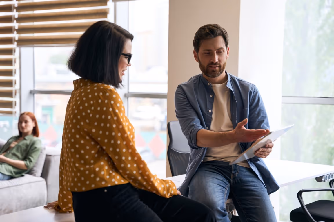 Two people having a discussion