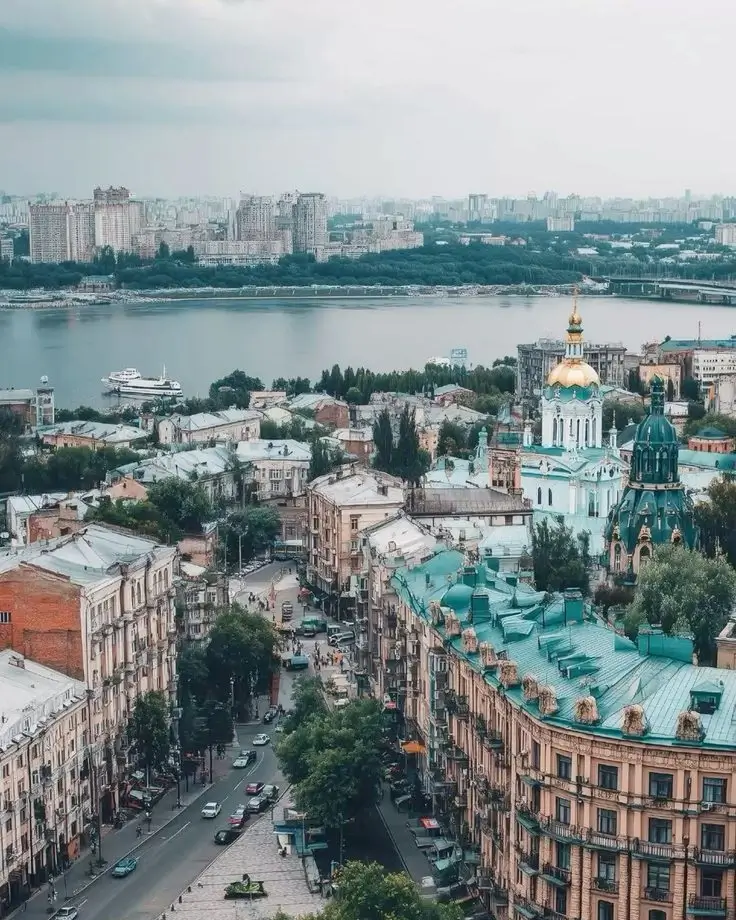 де погуляти на день києва