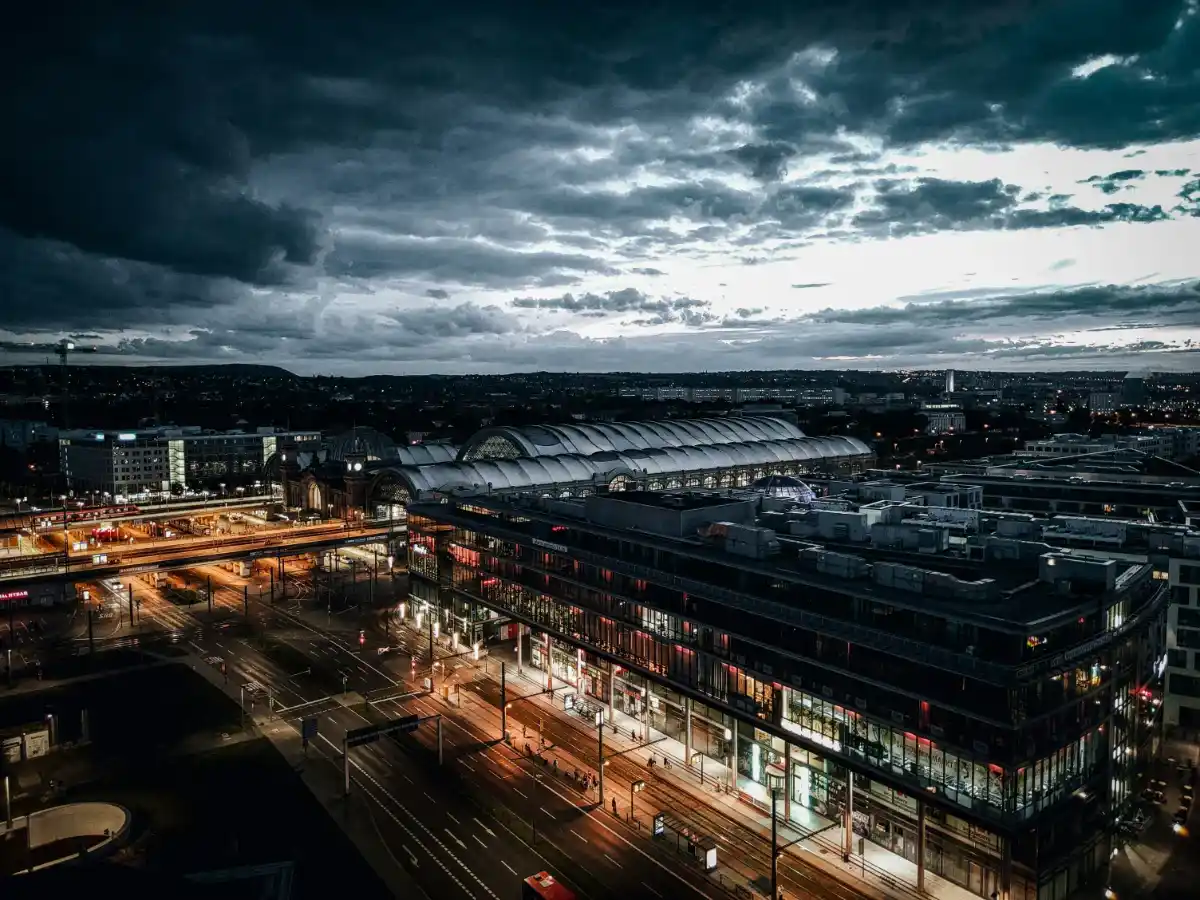 Infrastructures en ville - gare et bureaux : cibles d'investissement en infrastructure 