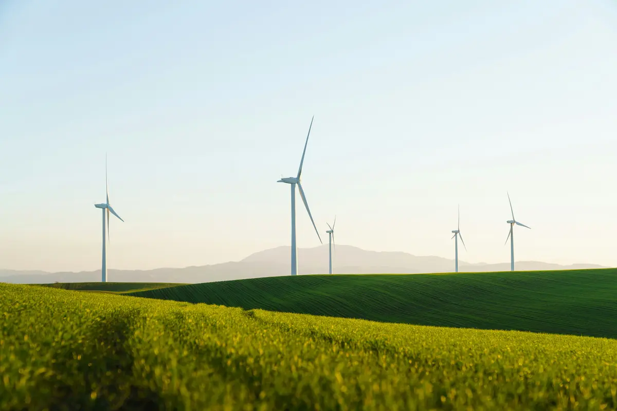 Eoliennes : pôle d'investissement dans les infrastructures : post d'investissement exmple FIA