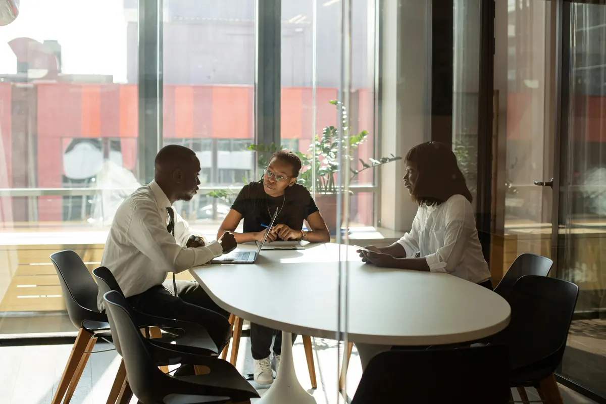Echange sur les primes salariales