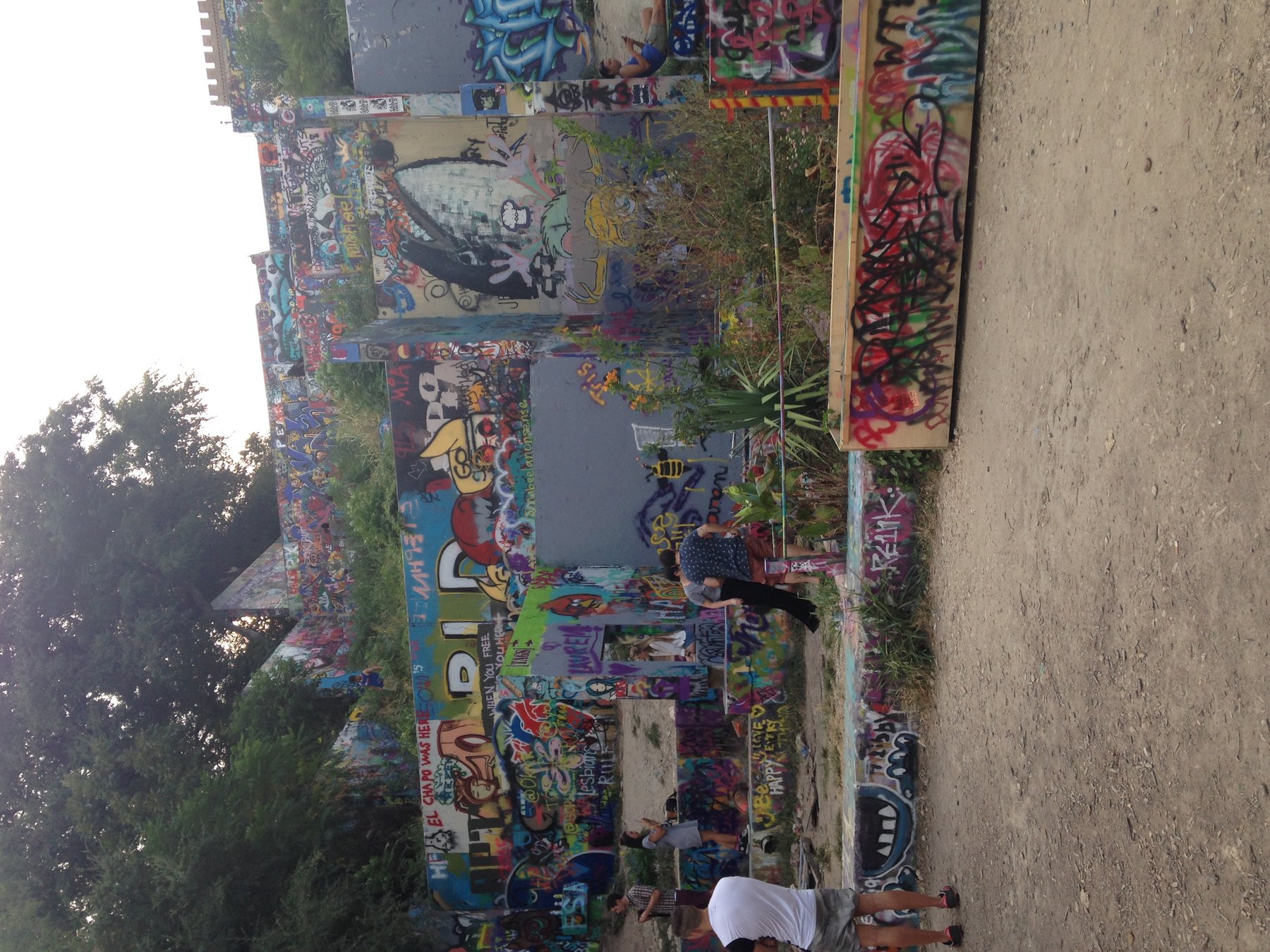 Featured street piece