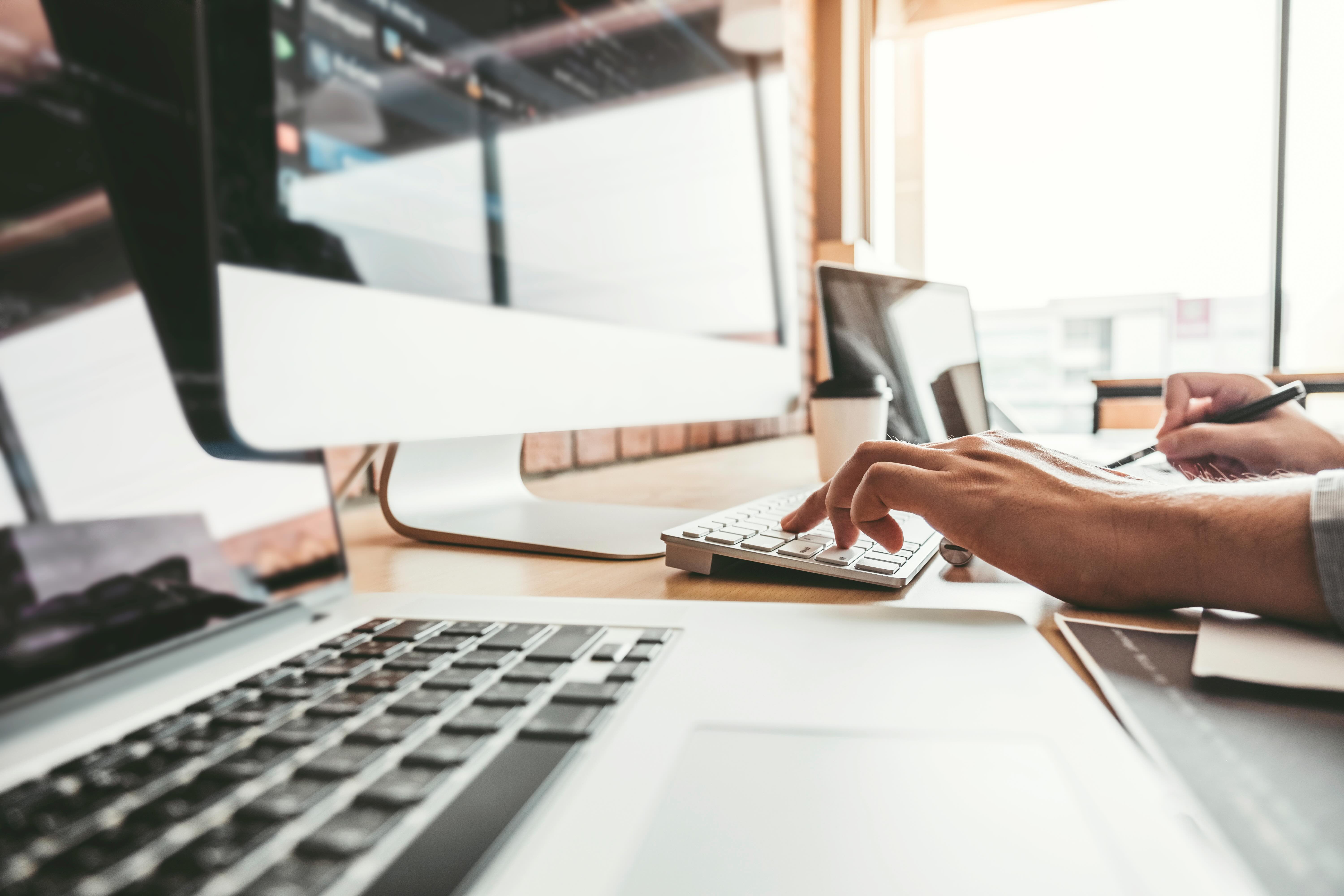 Webflow vs WordPress: Which Platform Wins for Agencies