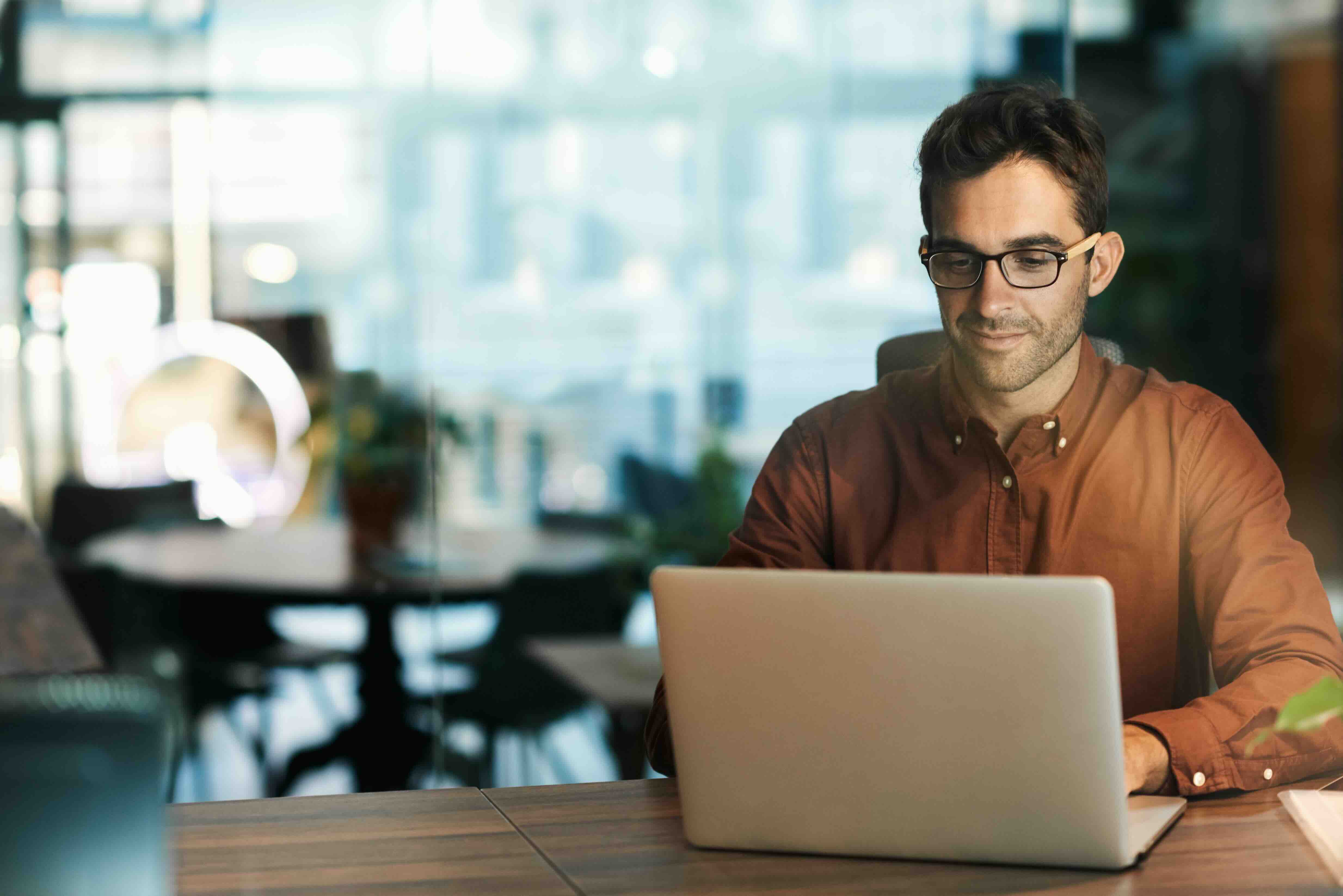 How to Scale Facebook Ads for Sustainable B2B Growth