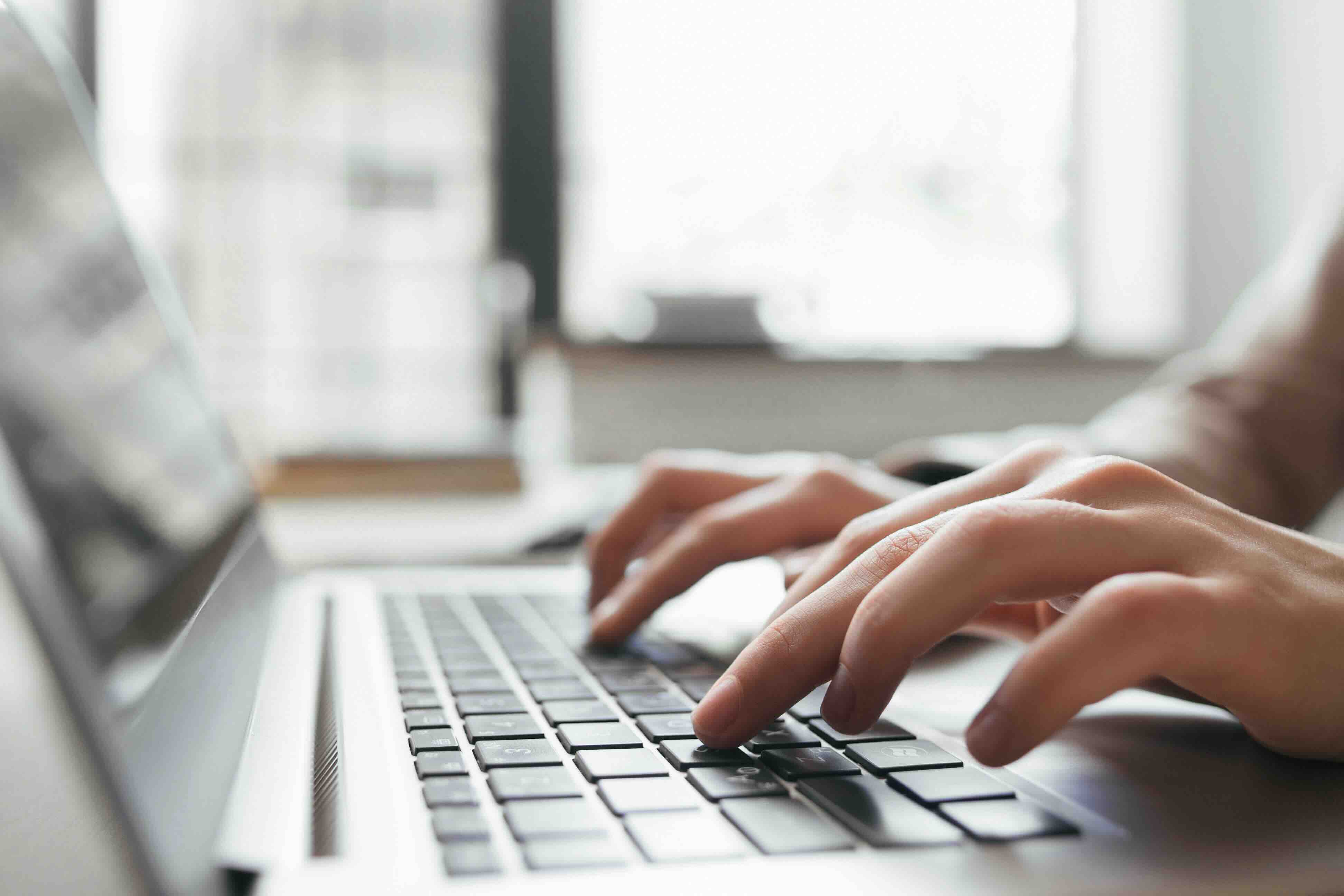 Programmatic SEO vs Traditional SEO: Which Wins in 2026