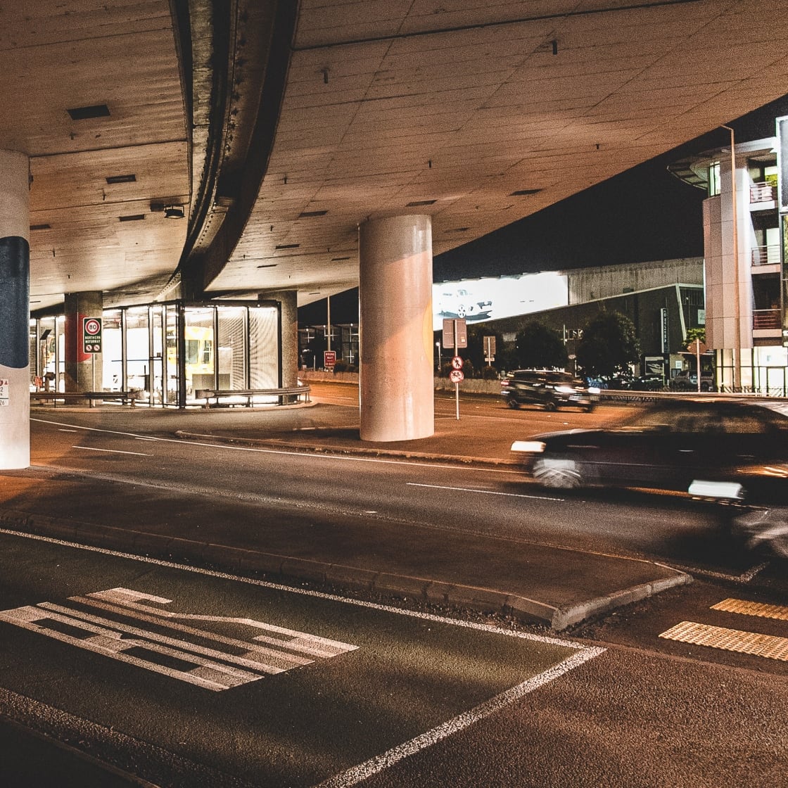 Corporate, budget-friendly airport transfer options with Zeno in Australia and New Zealand