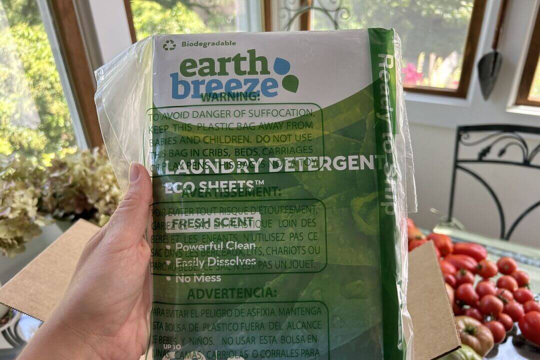 Earth Breeze laundry detergent sheets, reviewed by The Laundry Guru.