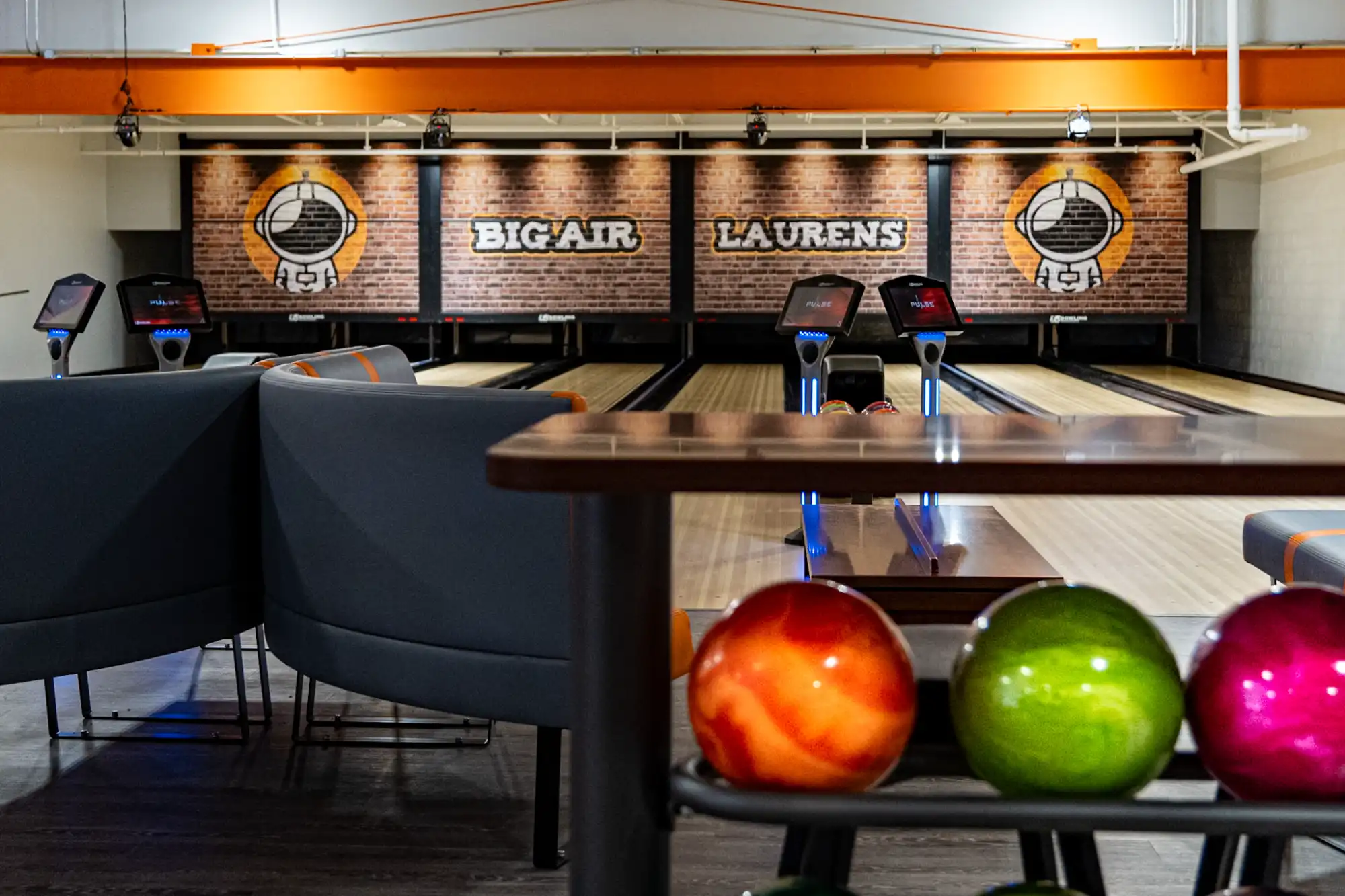Bowling Lanes at Big Air Laurens