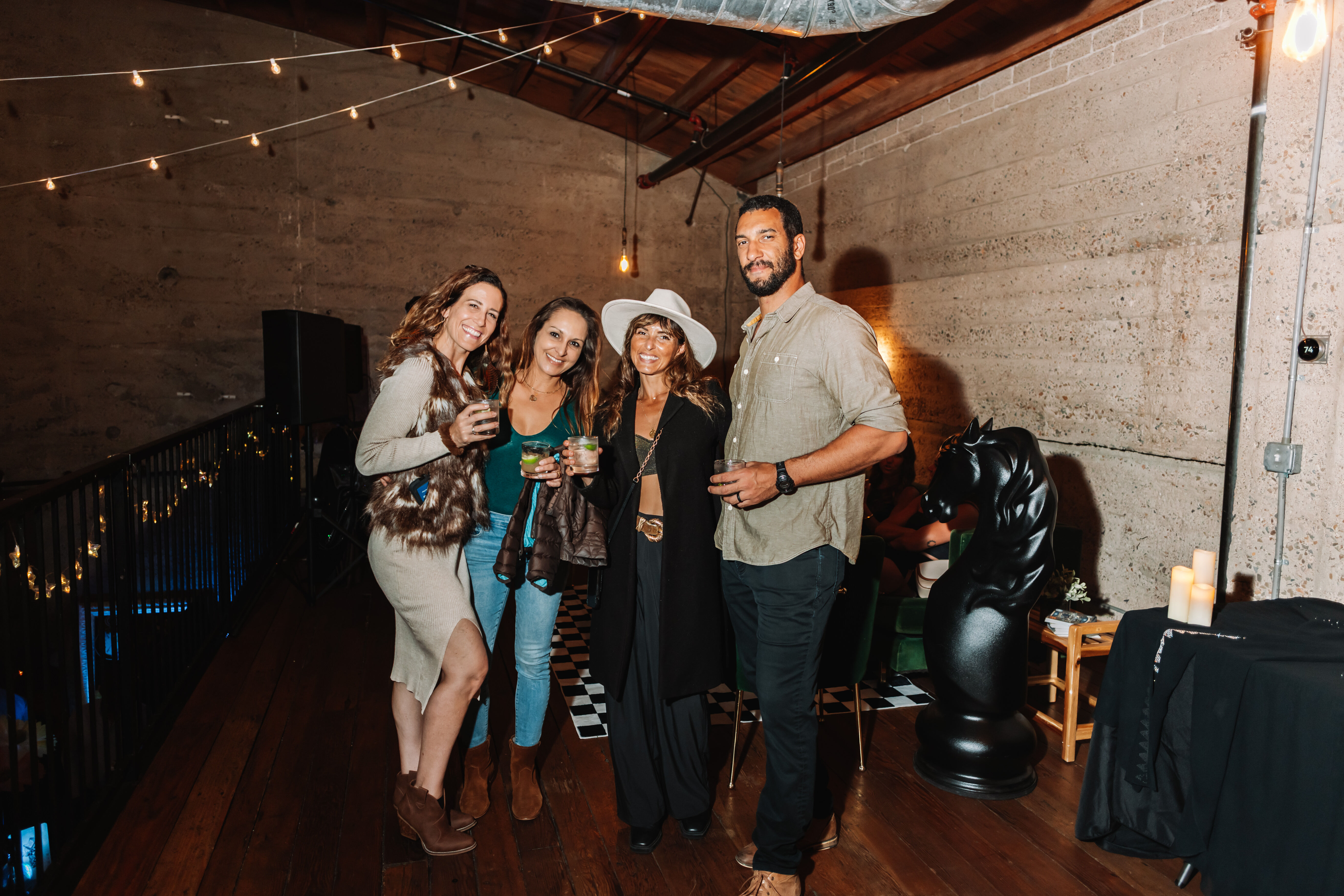 beyond-the-looking-glass-image-17