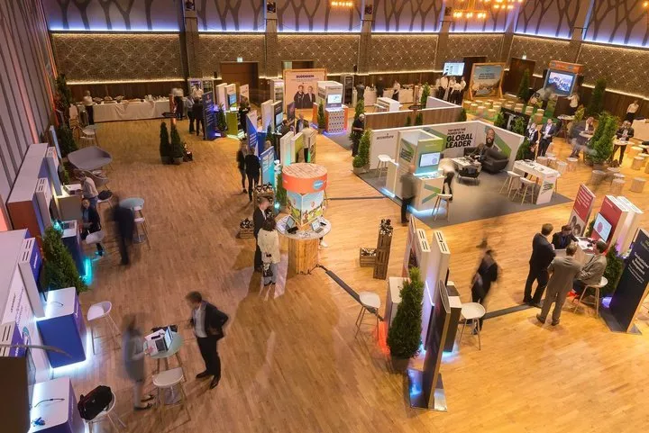 Säle und Räume der Data-Analytics-Konferenz World of Data am Nockherberg