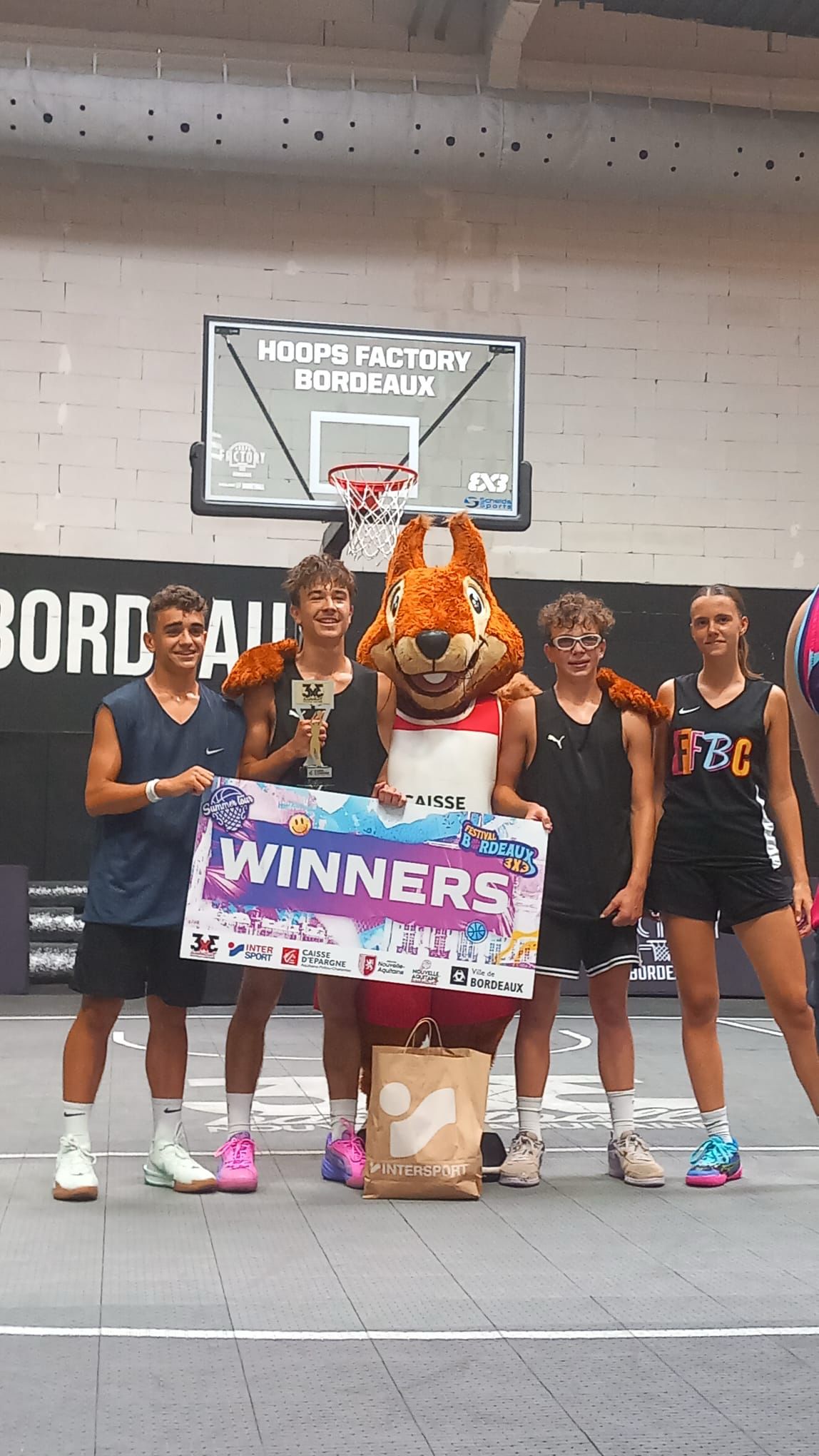 Summer Tour U15 : nos jeunes rapportent le titre à Bordeaux !