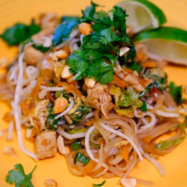 Chicken Pad Thai