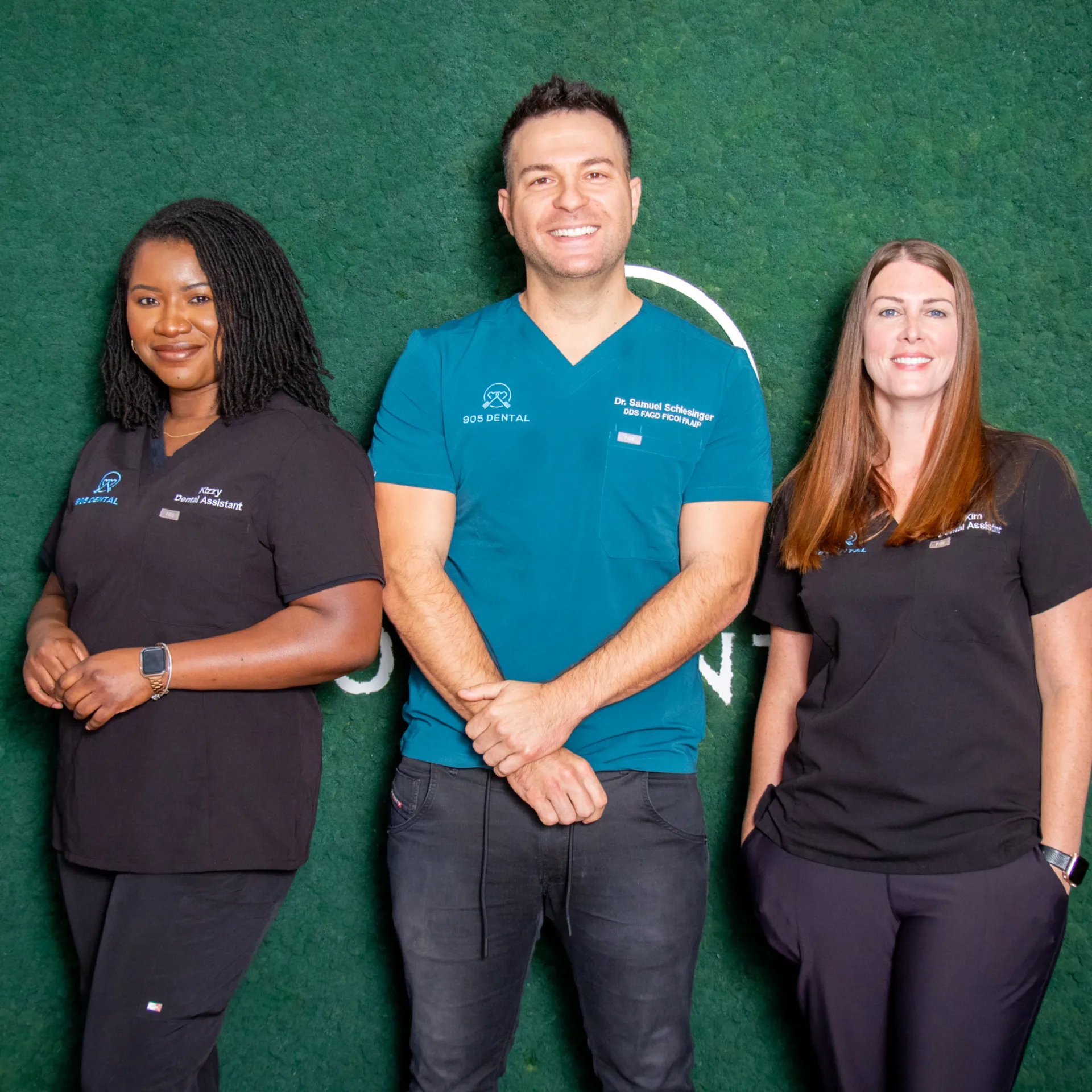 905 Dental team