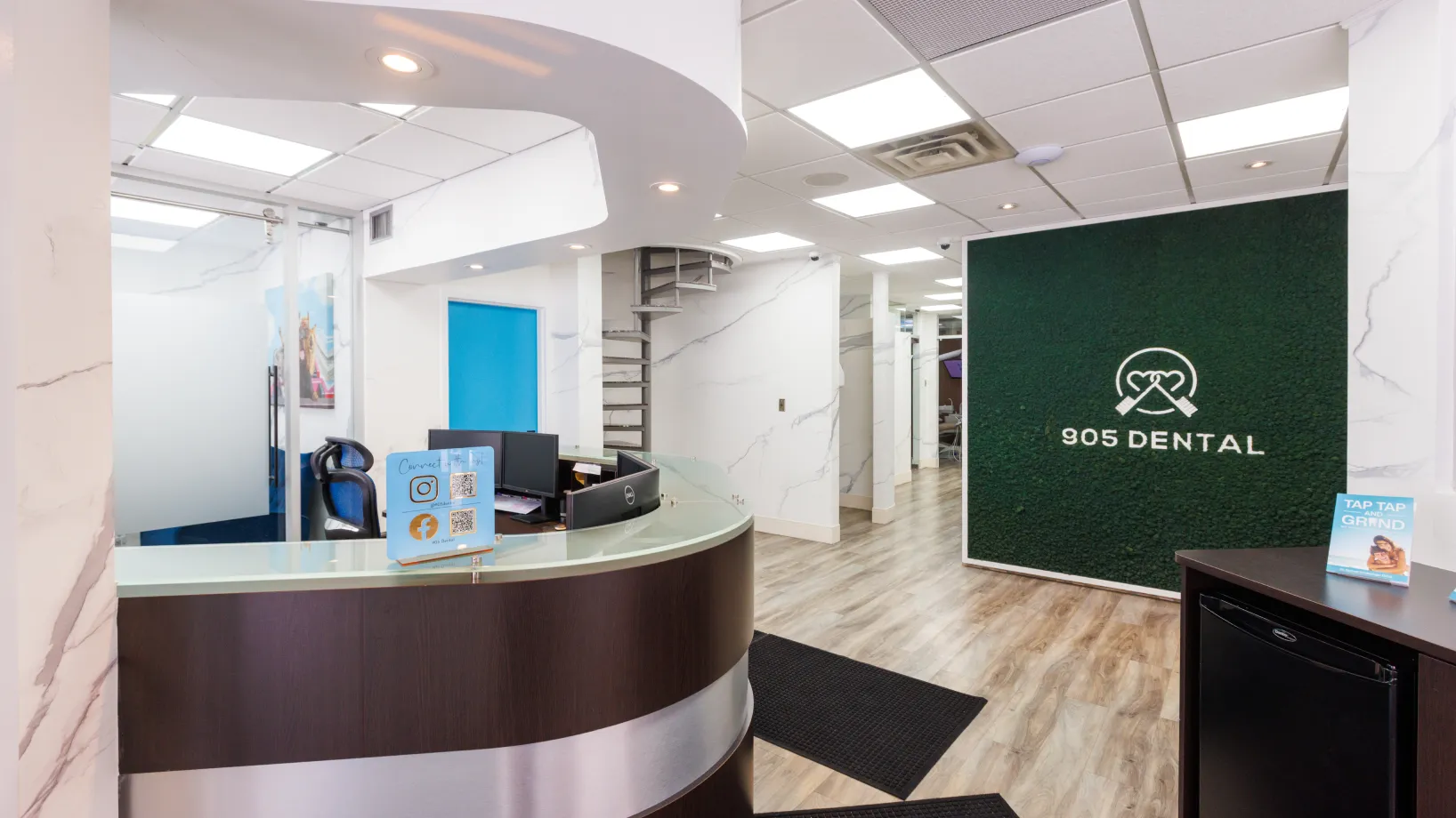 905 Dental exterior view thumbnail, Brampton ON