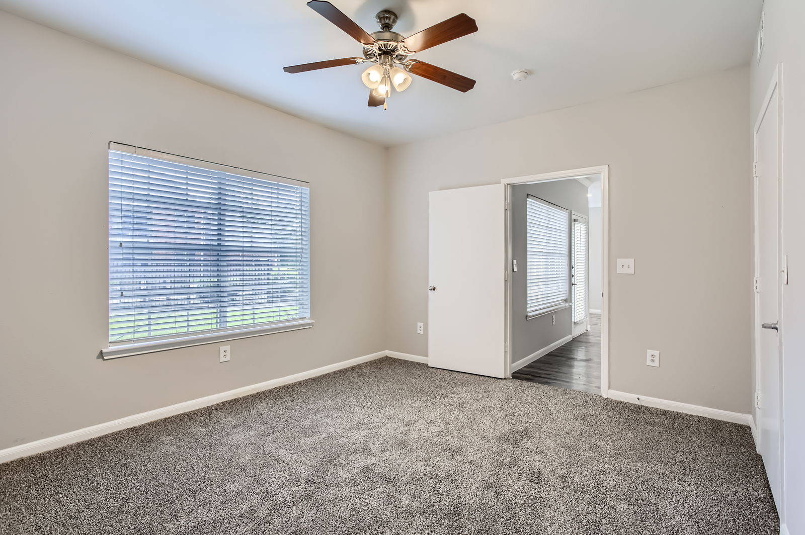 Bedroom to hallway