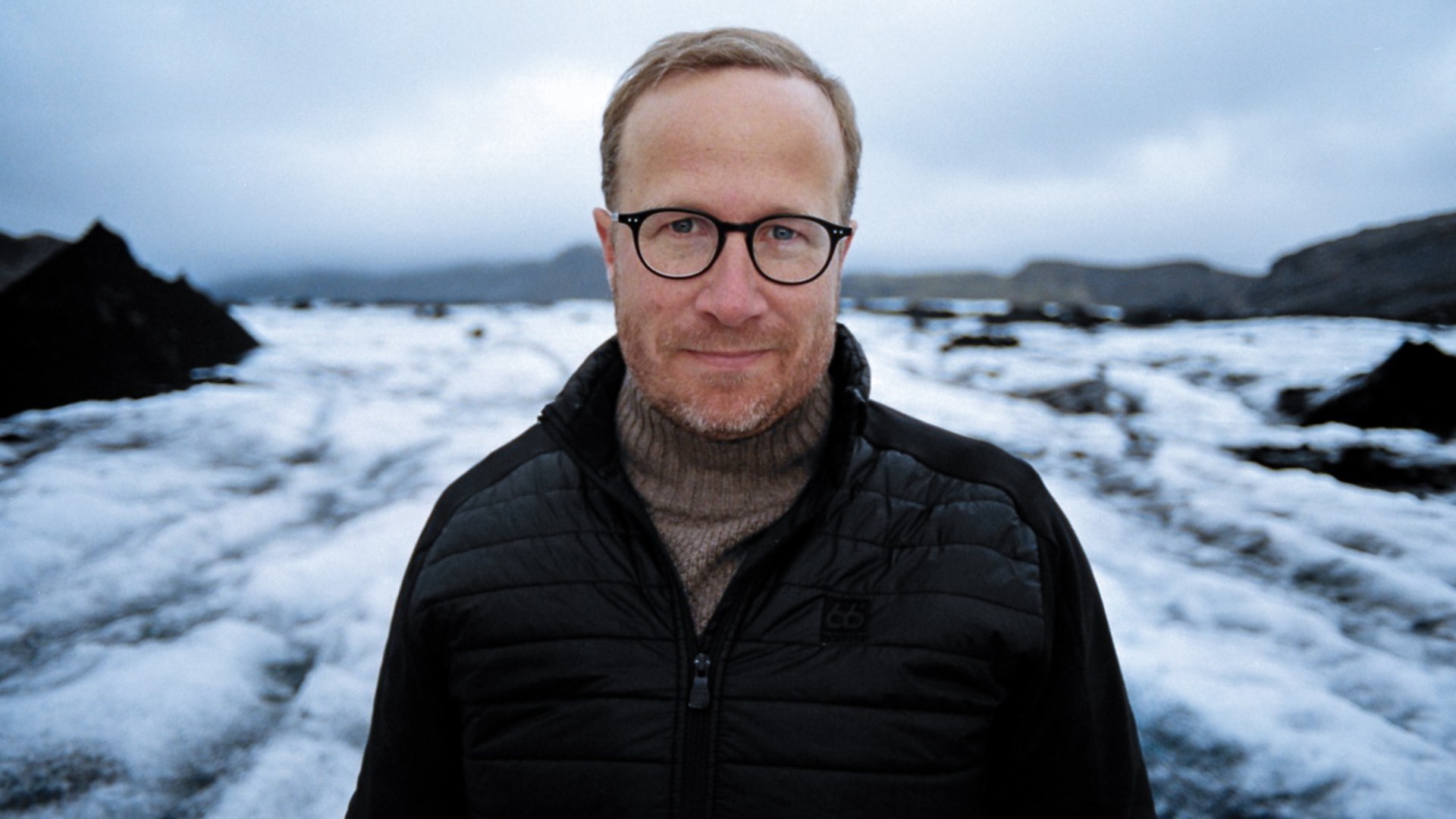 We are proud to announce that Icelandic author, filmmaker, and environmental activist Andri Snær Magnason will be a part of this year's SOS Summit. 