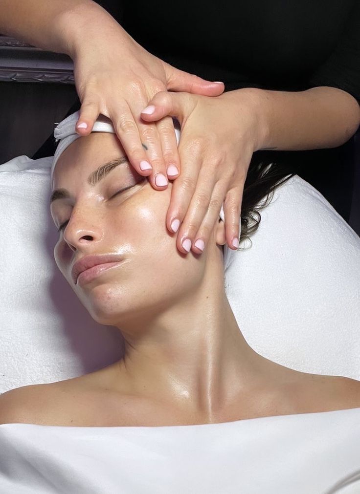 Face & Neck Lift Massage (savings $50)