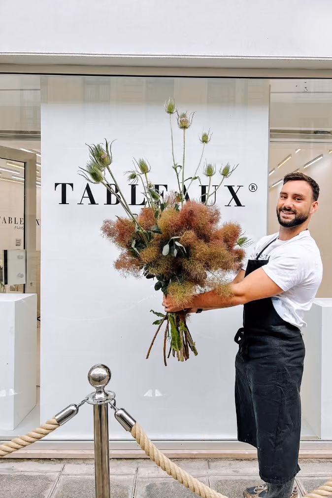 Tom Tarsiguel à l'ouverture du premier pop-up de Tableaux Paris
