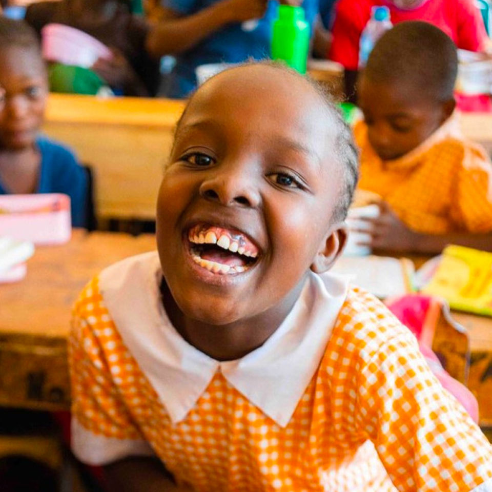 Schoolchildren pictured on Food4Education’s official website.