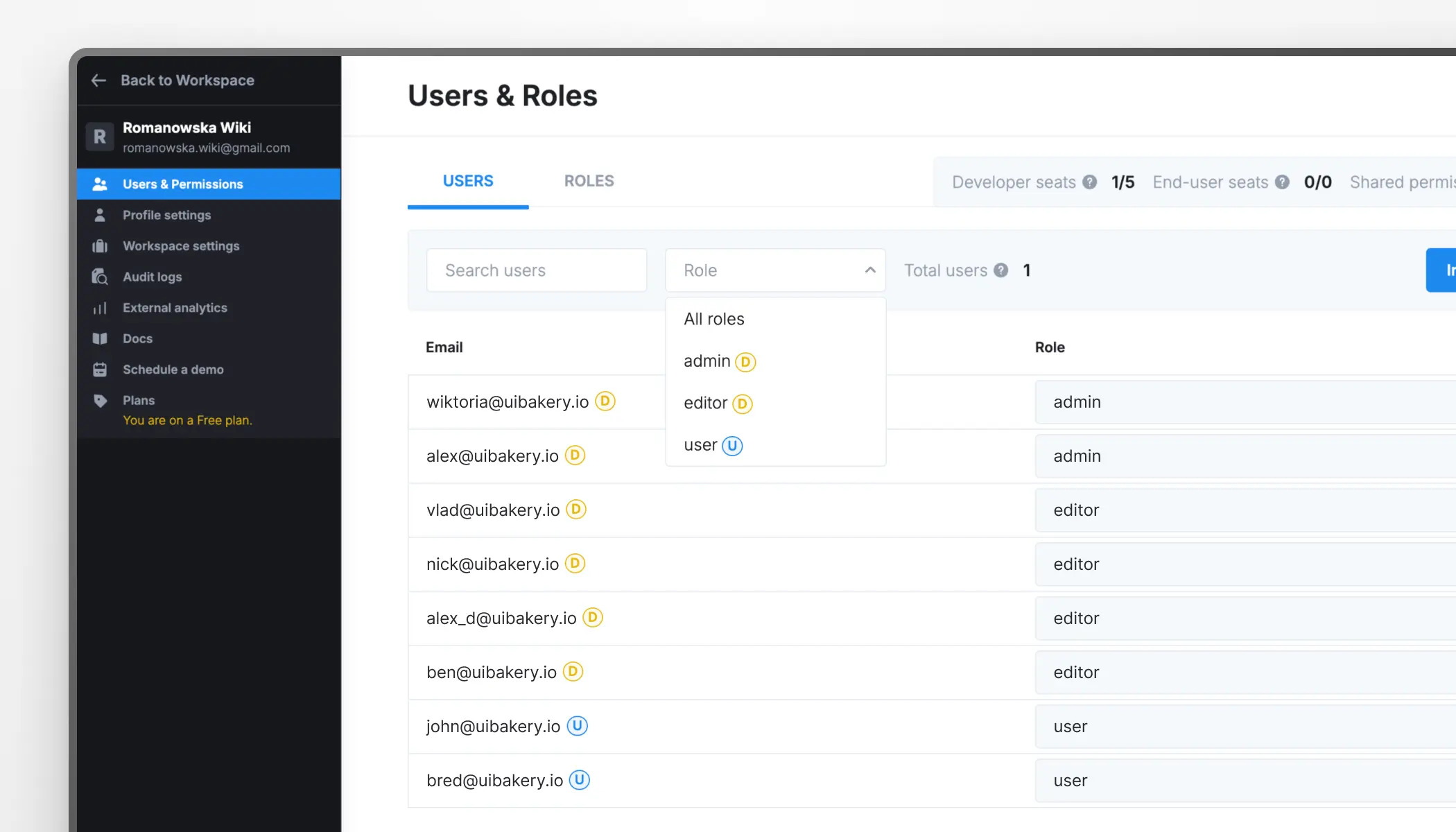 Filter users by role