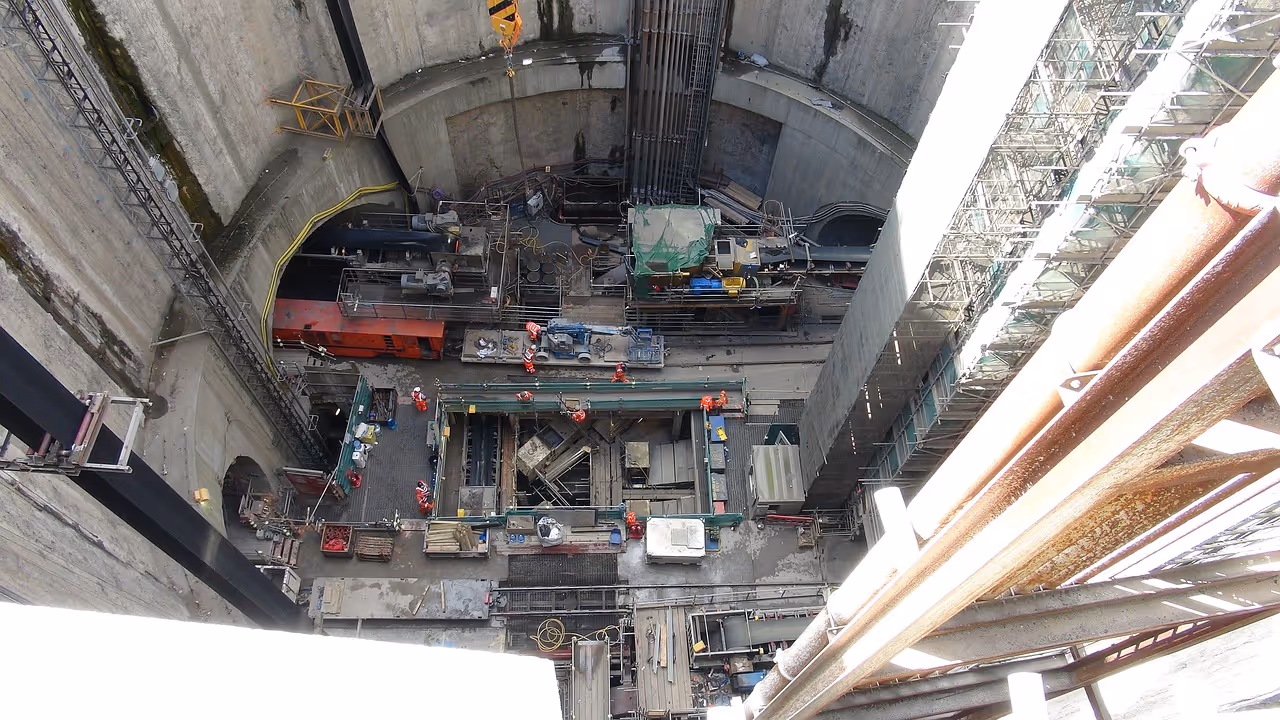 High-rise building construction site showing structural steel work requiring controlled bolting solutions