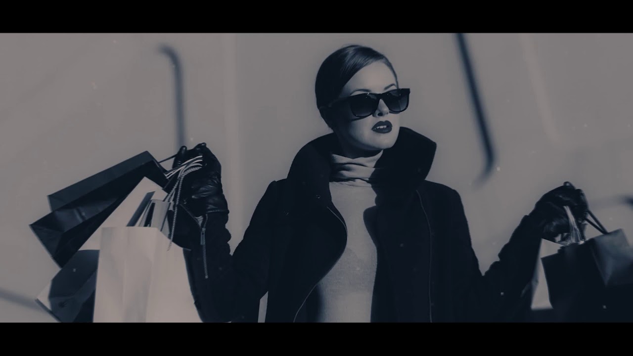 Access a vast selection of clothing and quick global delivery through this premier wholesale and dropshipping platform.