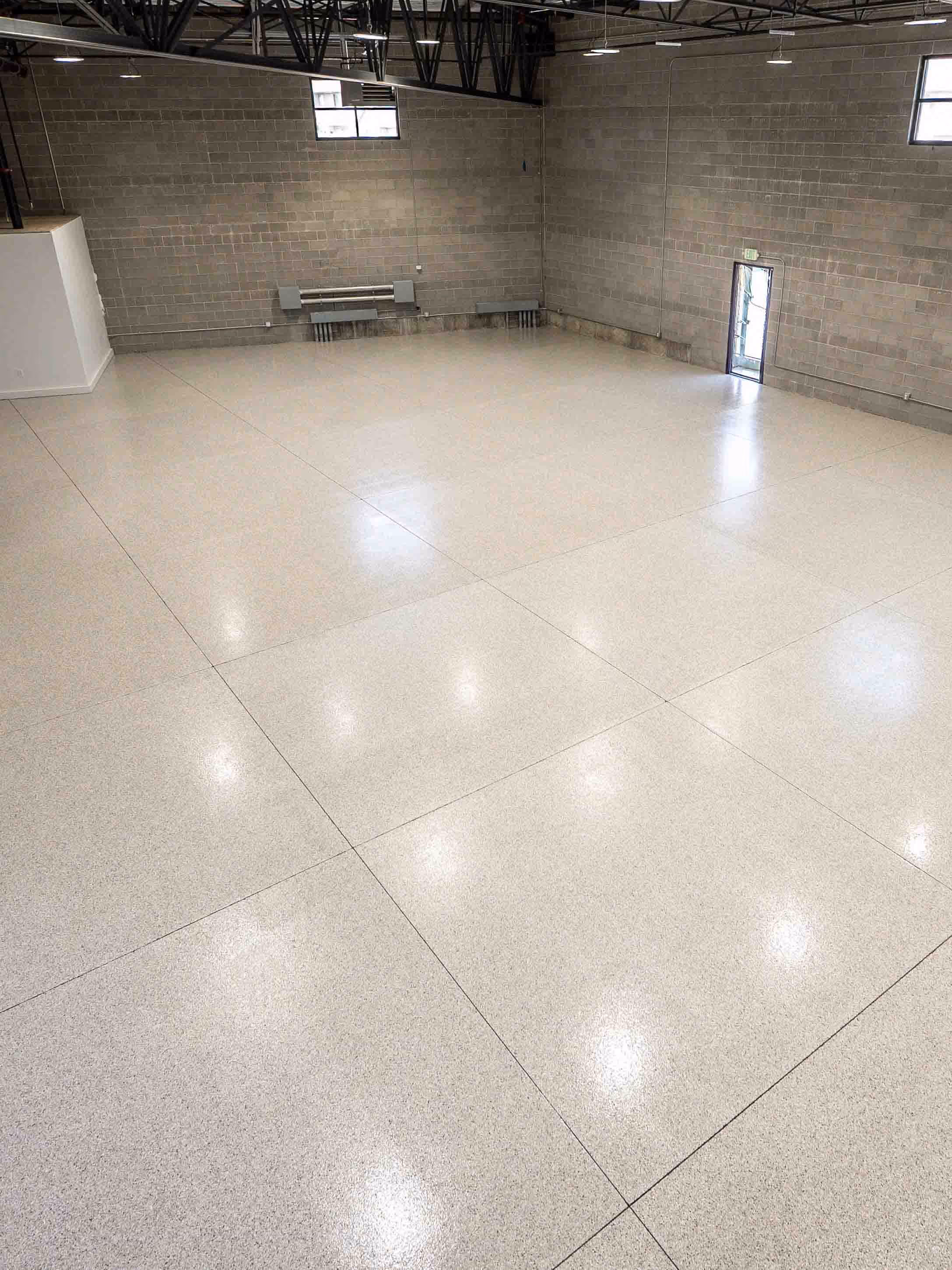garage epoxy flooring system with flake broadcast
