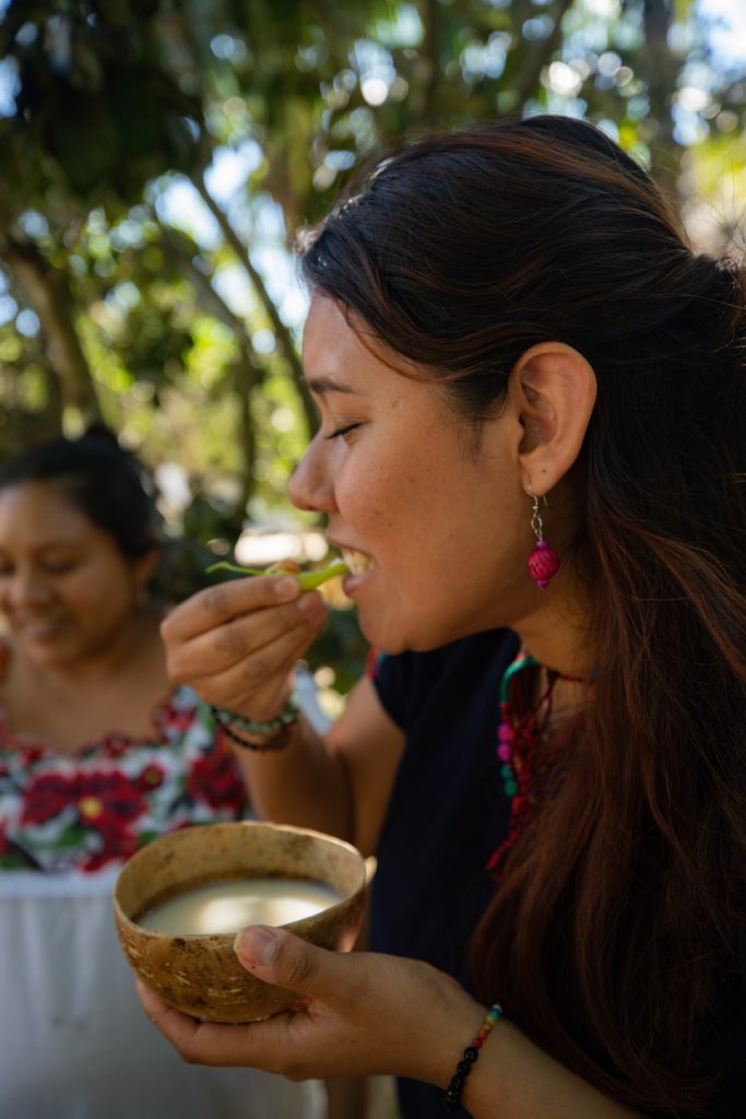 J9_YAXUNAH-07570-683x1024