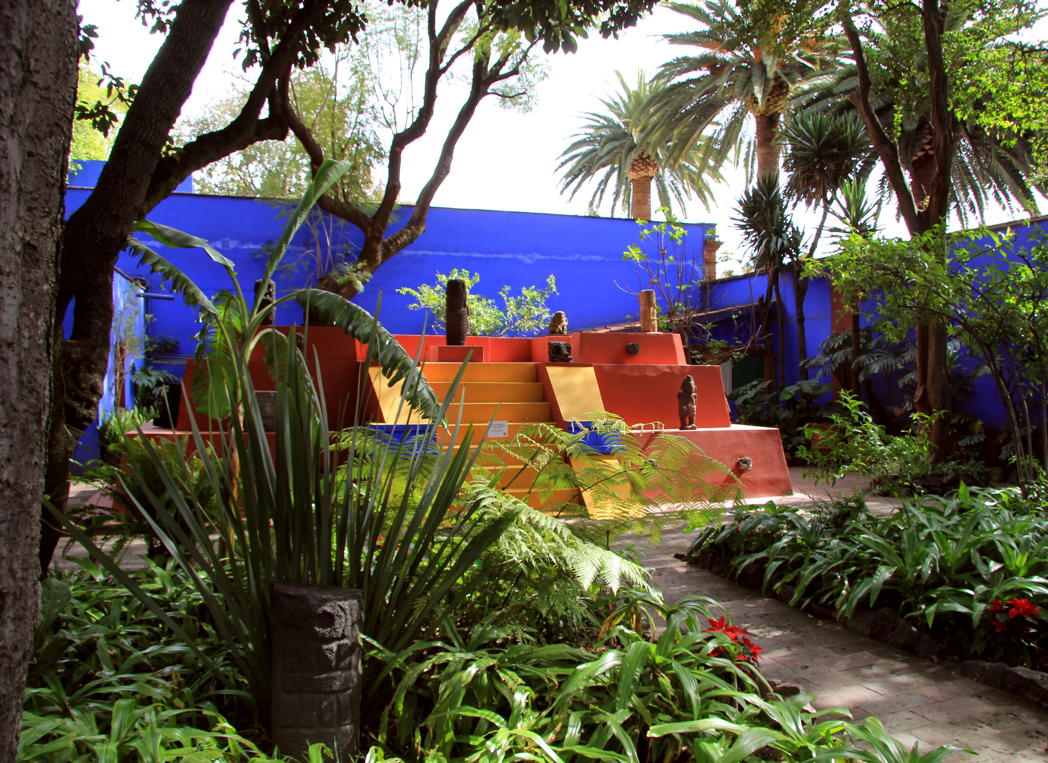 piramide_prehispanica_jardin_casa_azul_rutopia