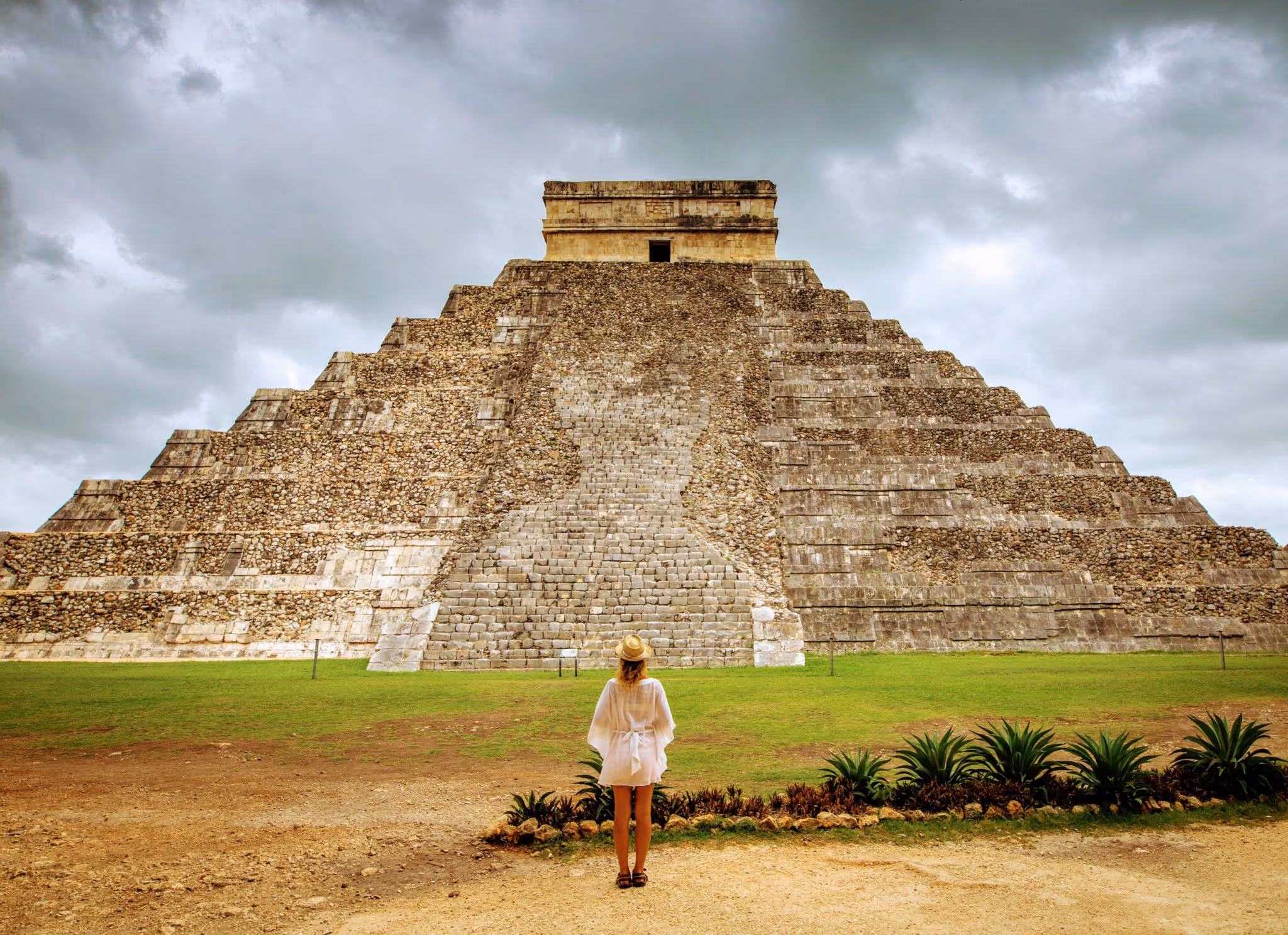 Chichen-itza-archeological-site-ancestral-sunrise-2048x1487