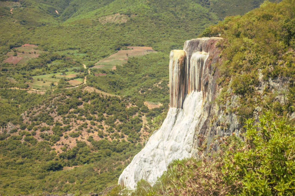 Hierve_el_agua_oaxaca-1024x683