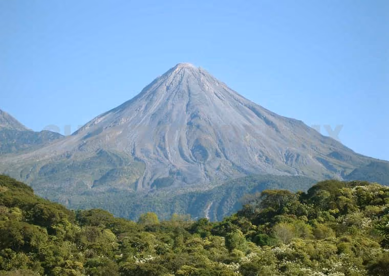 volcan-tacana-rutopia-300x213